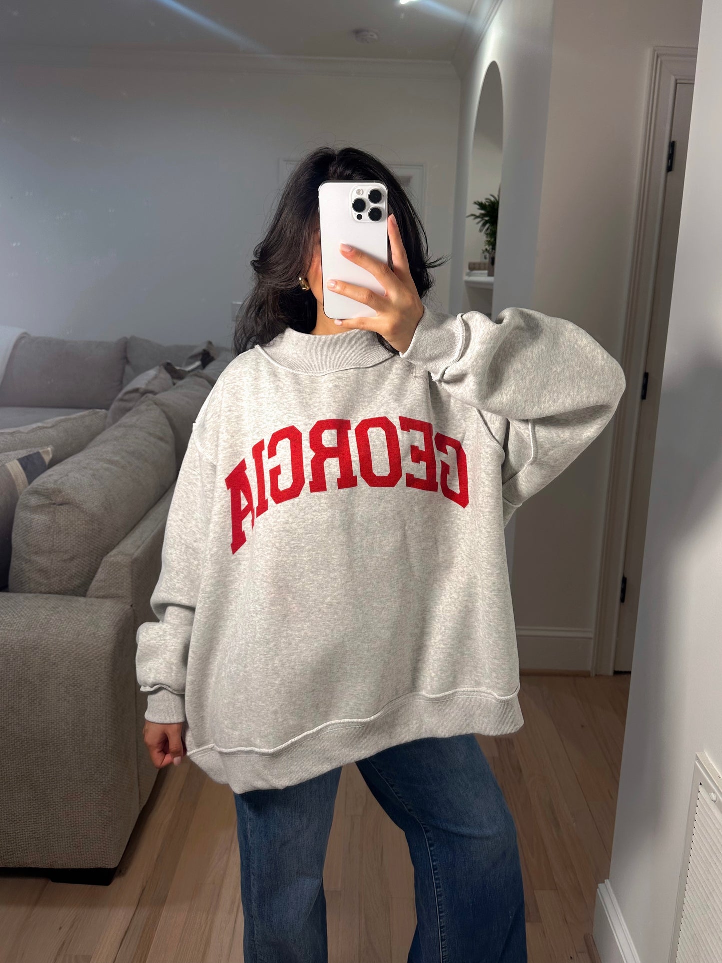 GA Reversible Oversized Mockneck Sweatshirt