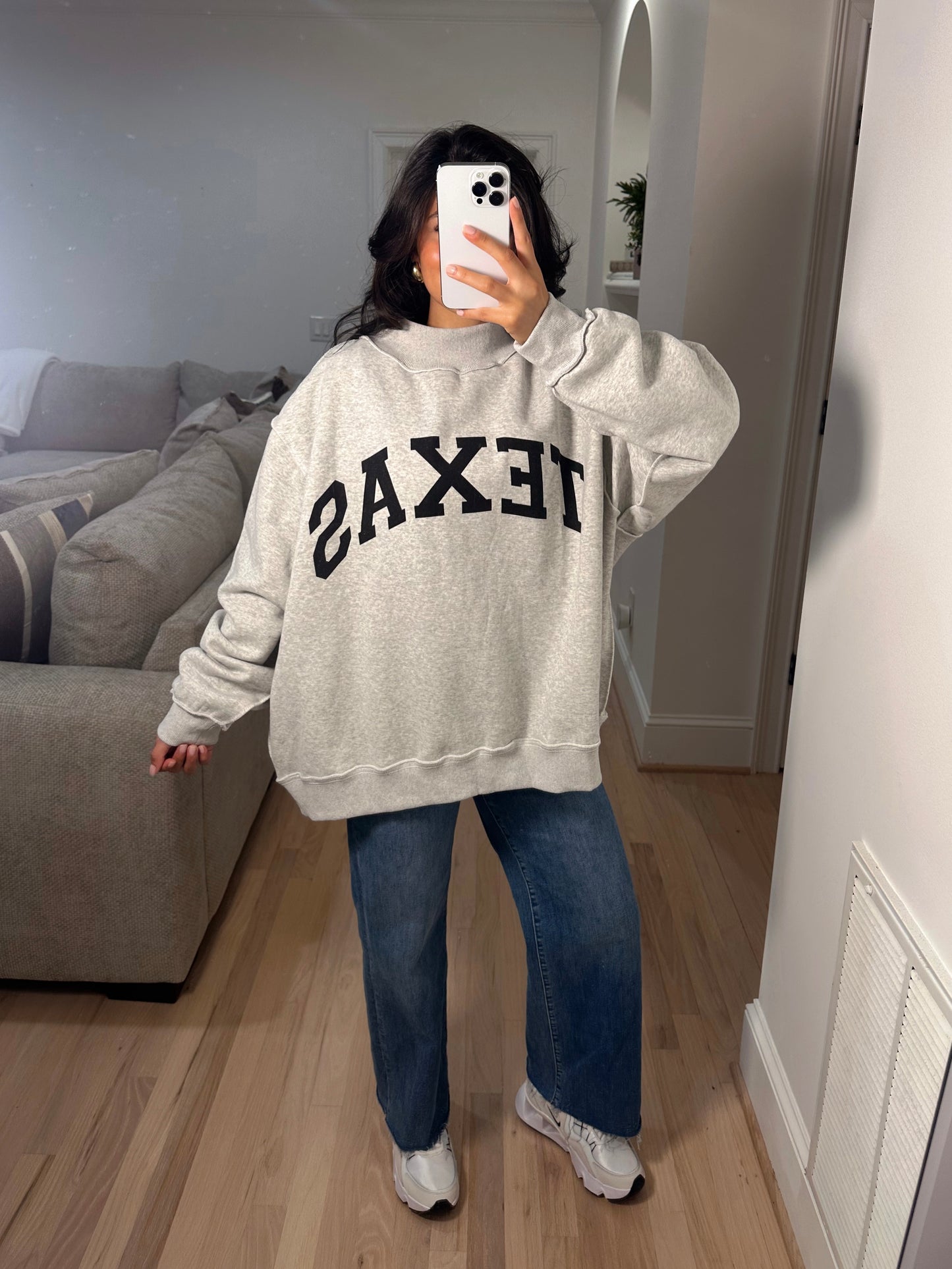 TX Reversible Oversized Mockneck Sweatshirt