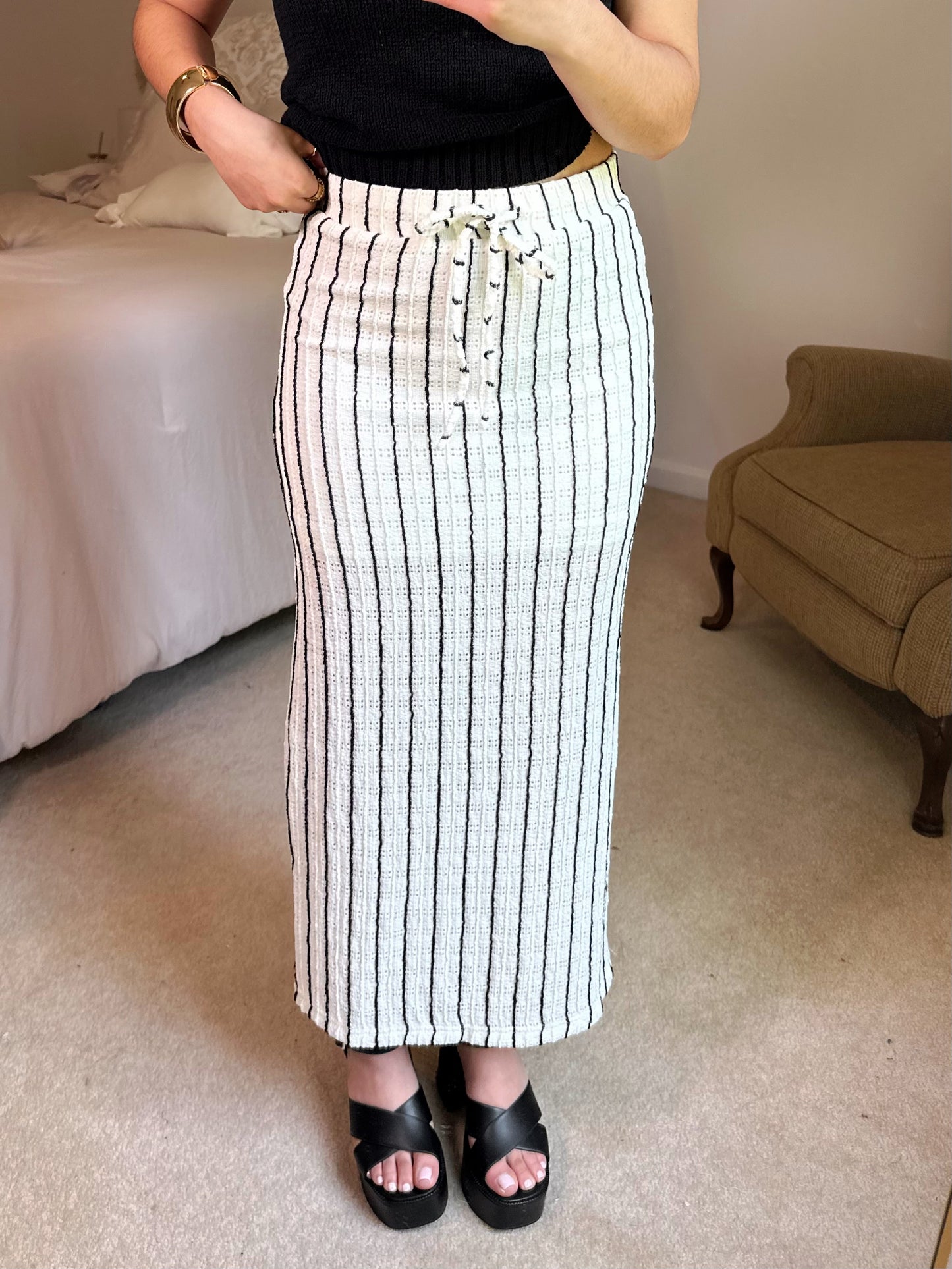 Black & Ivory Striped Knit Skirt