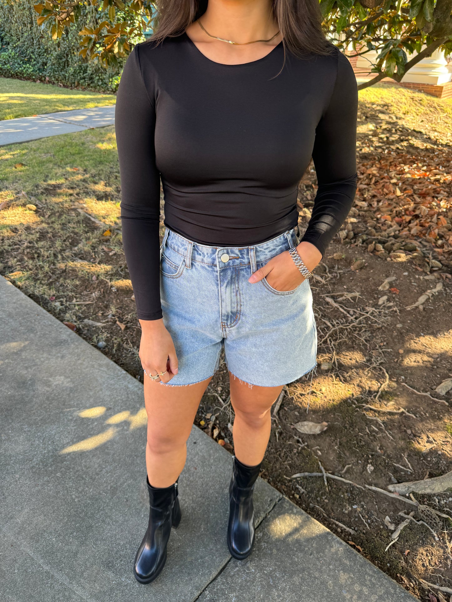 Denim Mom Short