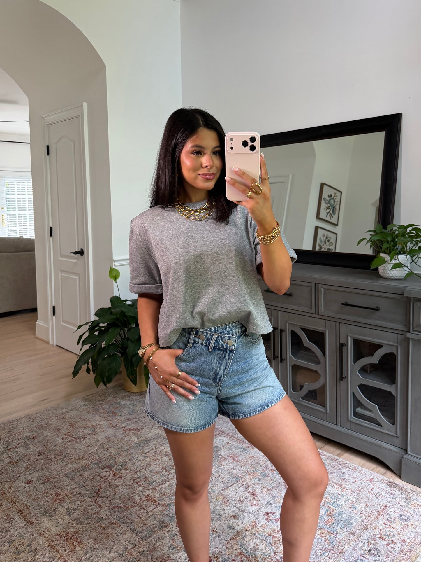 It Girl Staple Tee (Grey)