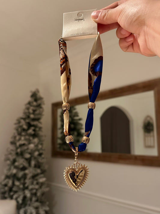Royal Hearts Scarf Necklace