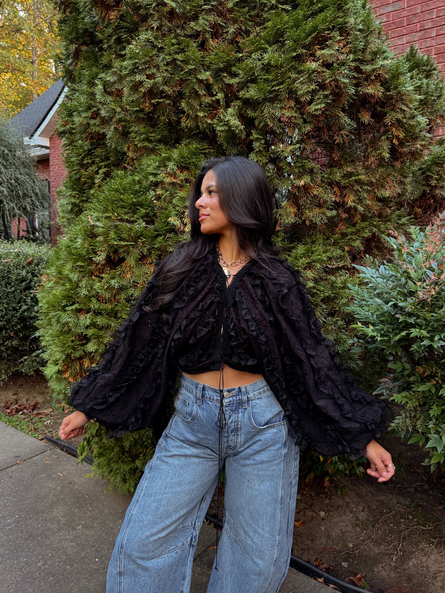 All Eyes On You Statement Top