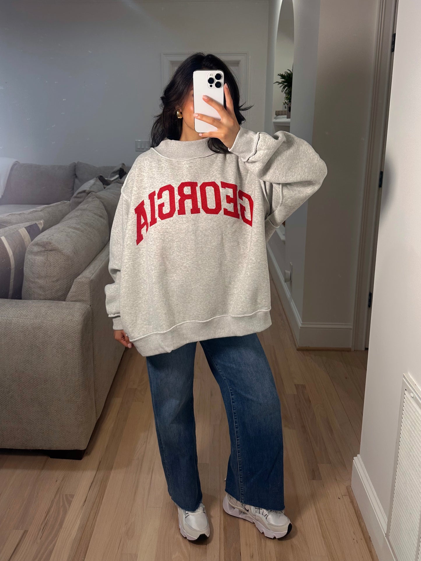 GA Reversible Oversized Mockneck Sweatshirt