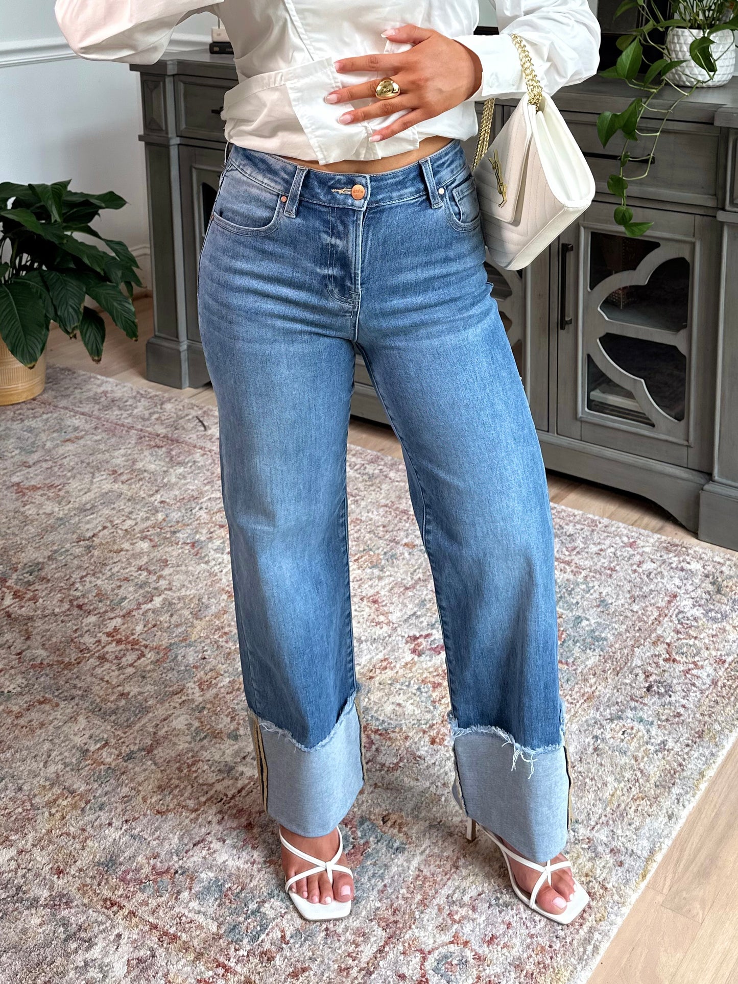 Darling Mid-Rise Wide Cuffed Jeans