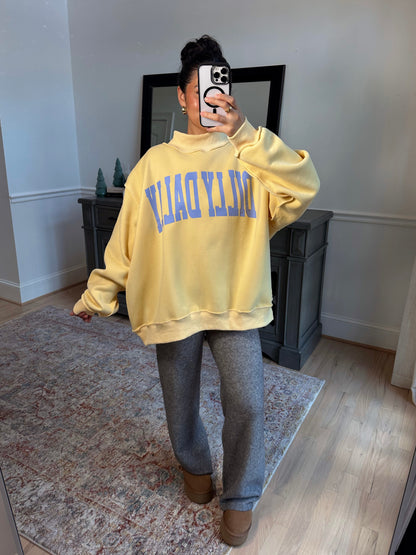 ‘Dilly Dally’ Butter & Blue Mockneck