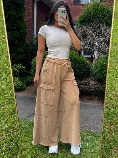 Light Taupe Cropped Fitted Tee