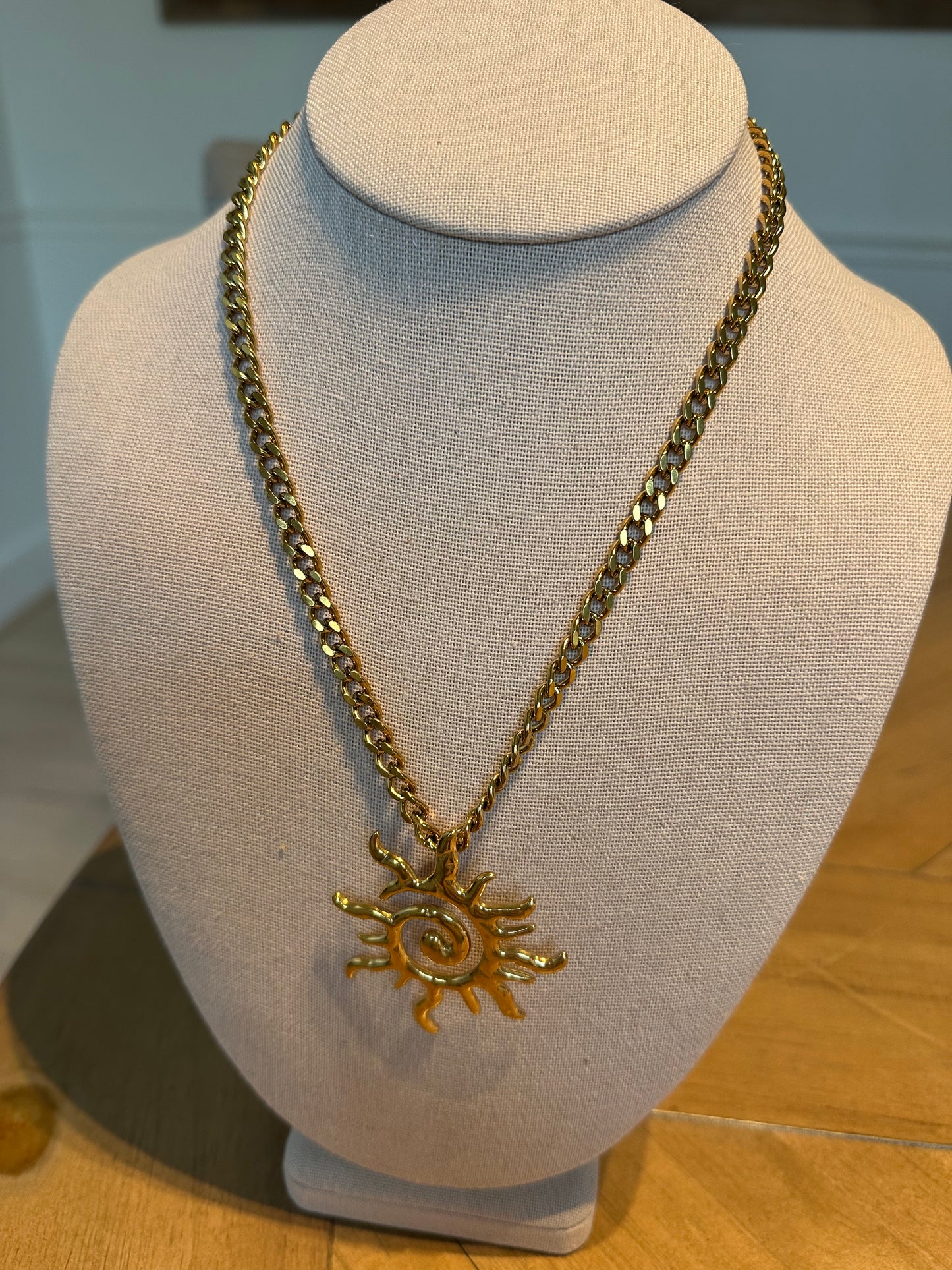 Soleil Necklace (Water Resistant)
