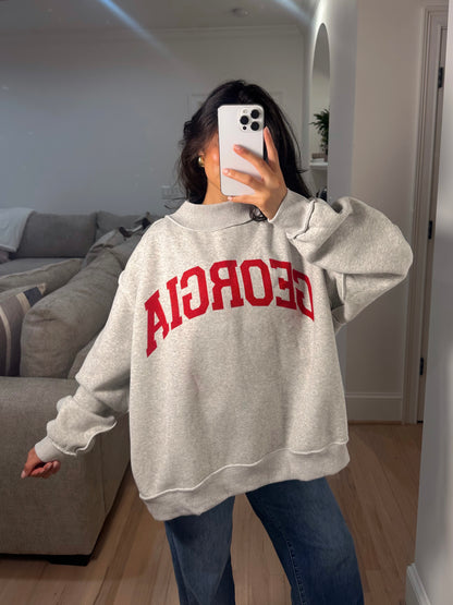 GA Reversible Oversized Mockneck Sweatshirt