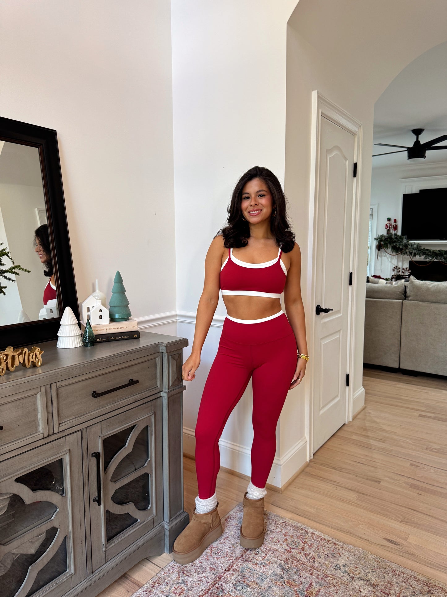 Red & White Layered Active Set