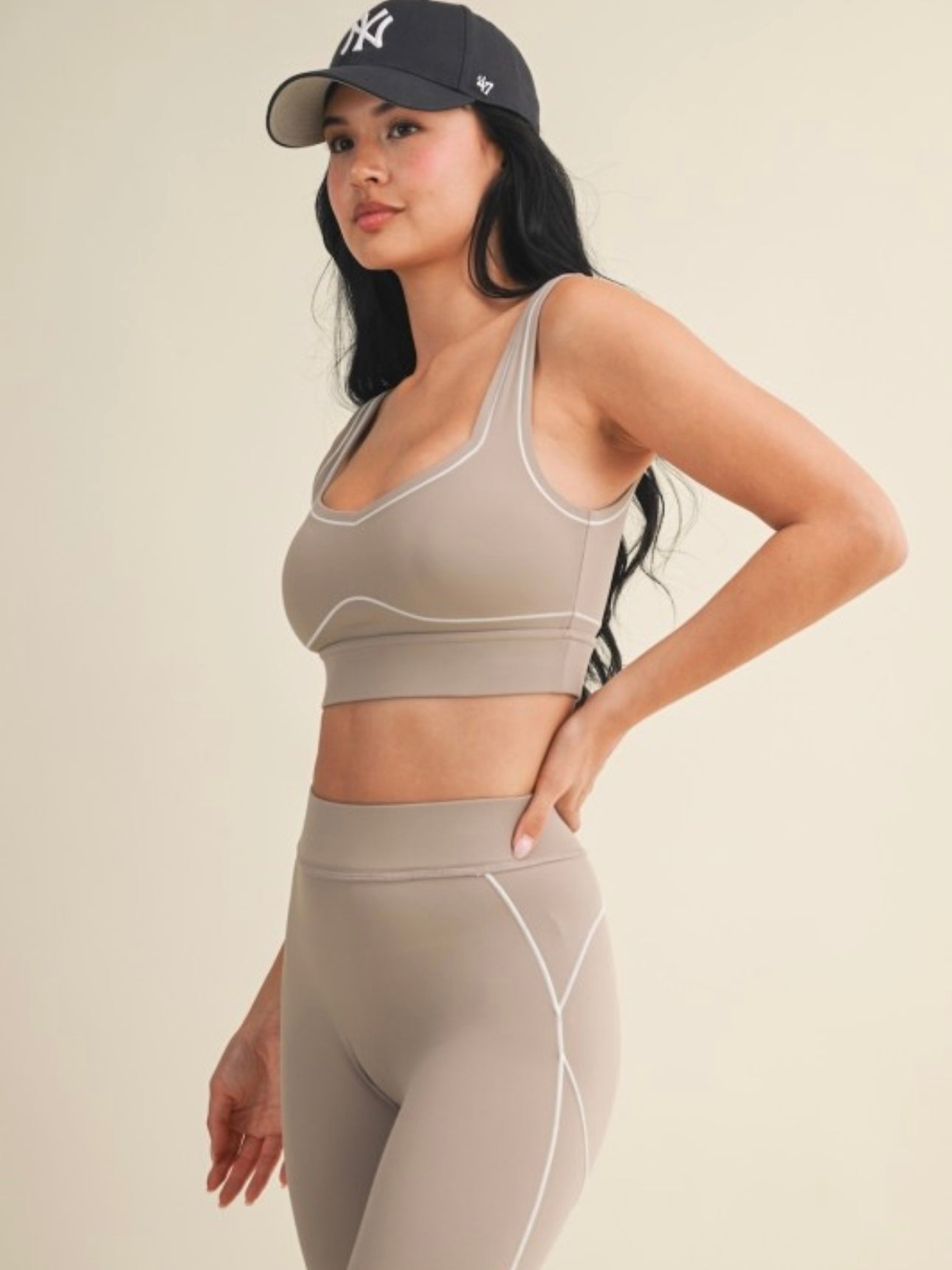 Smokey Taupe Contour Leggings