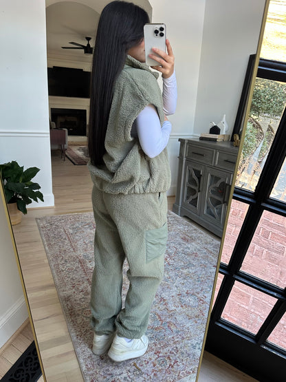 Sage Sherpa Cargo Jogger Pants