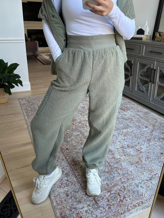 Sage Sherpa Cargo Jogger Pants