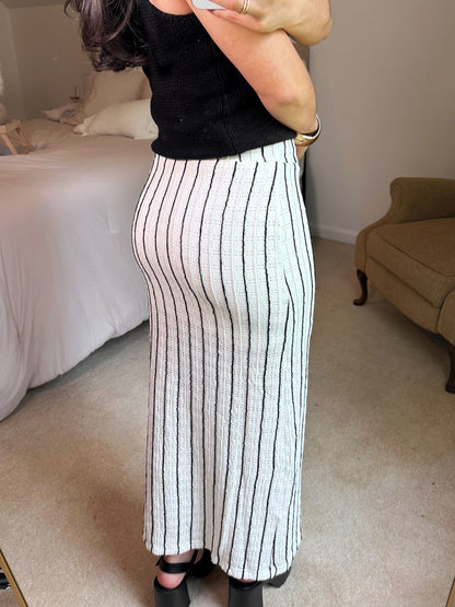 Black & Ivory Striped Knit Skirt