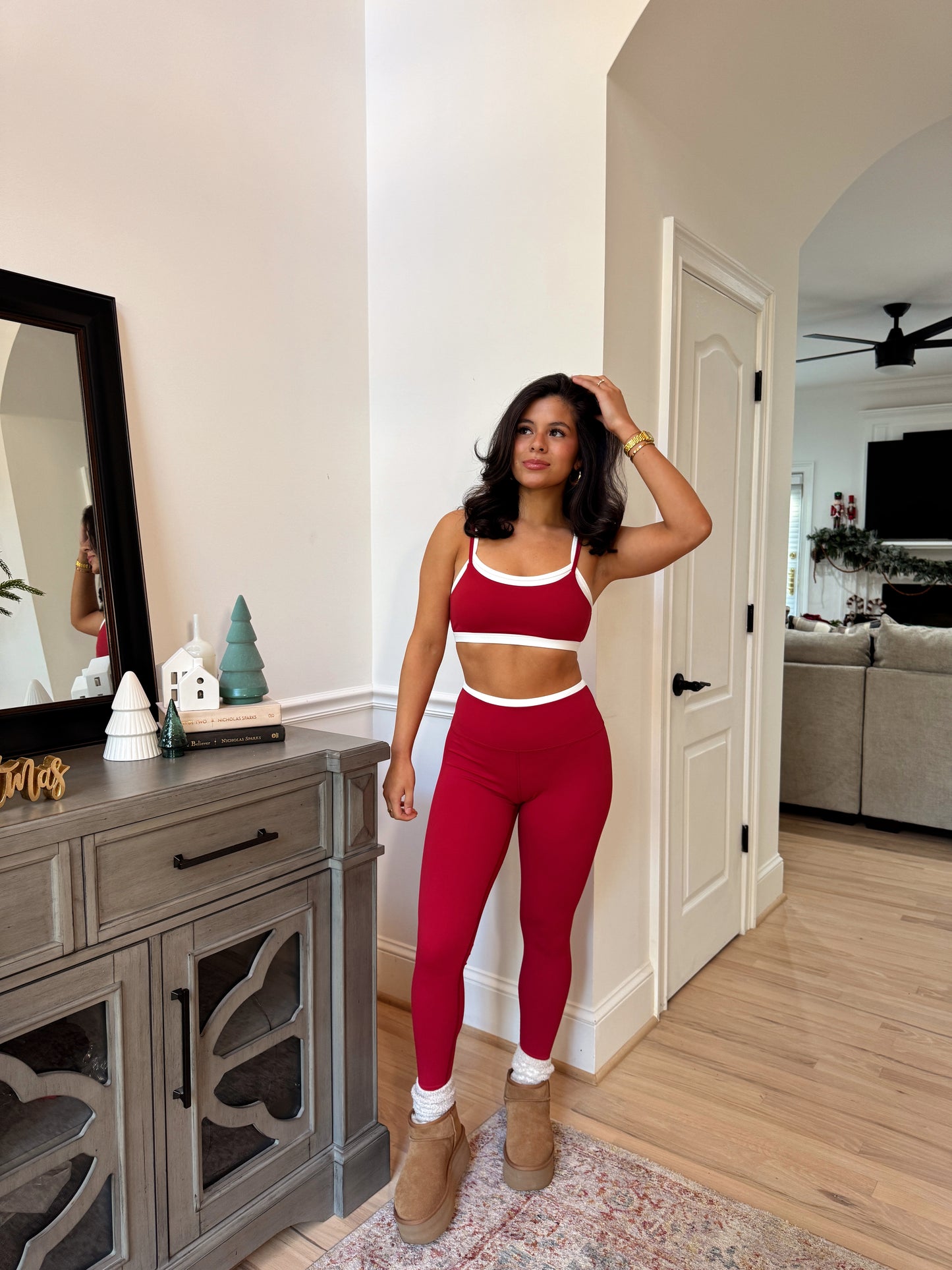 Red & White Layered Active Set