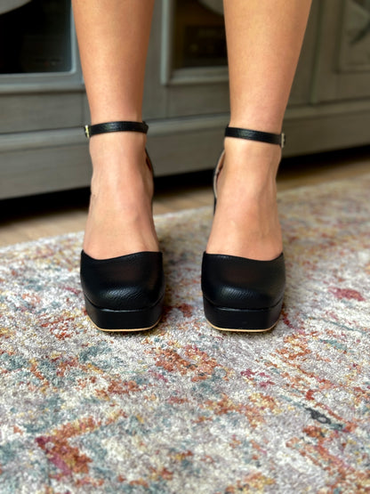 Doll Platform Heels (Black)