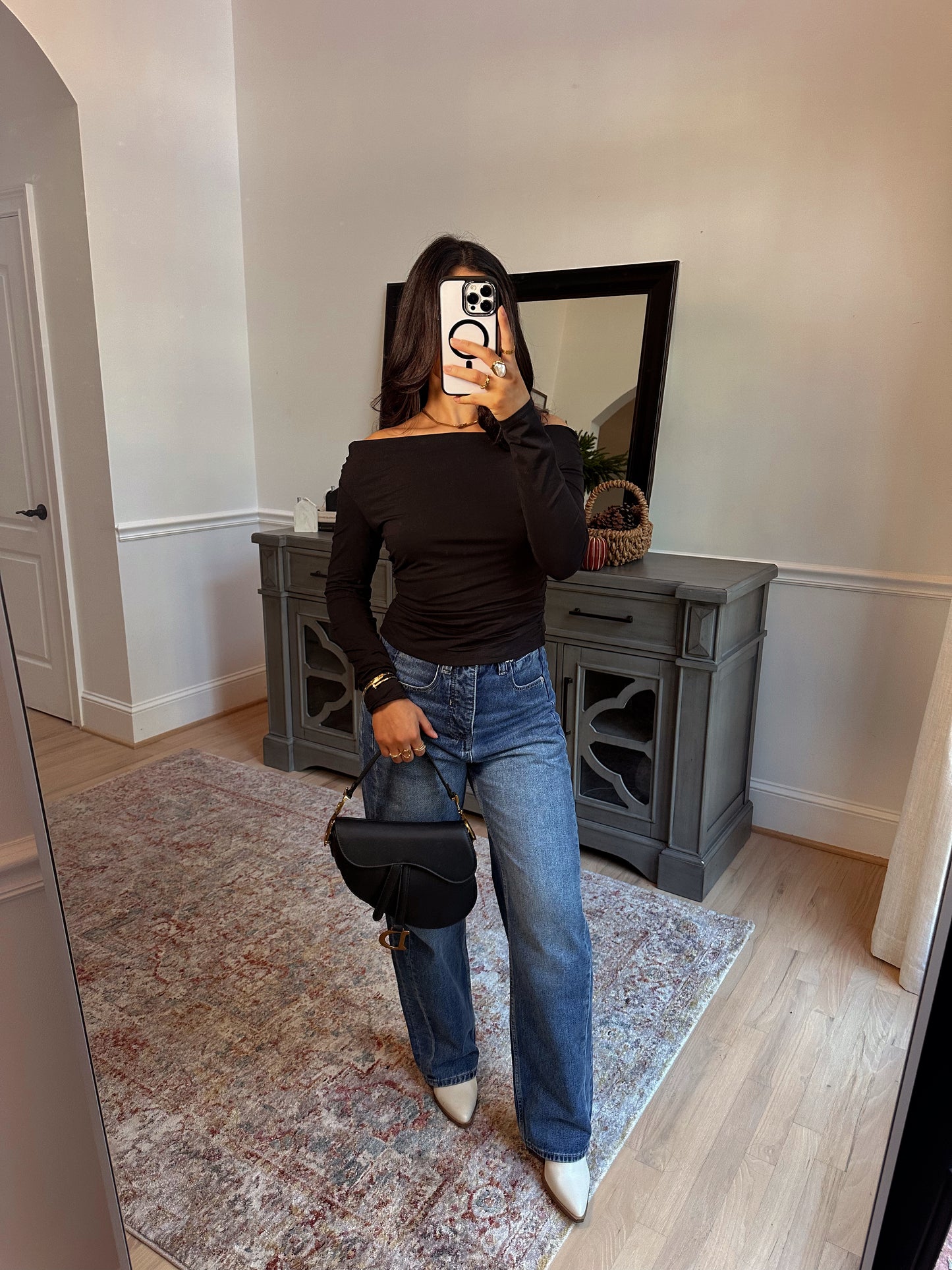 Chic Living Black Off-Shoulder Top