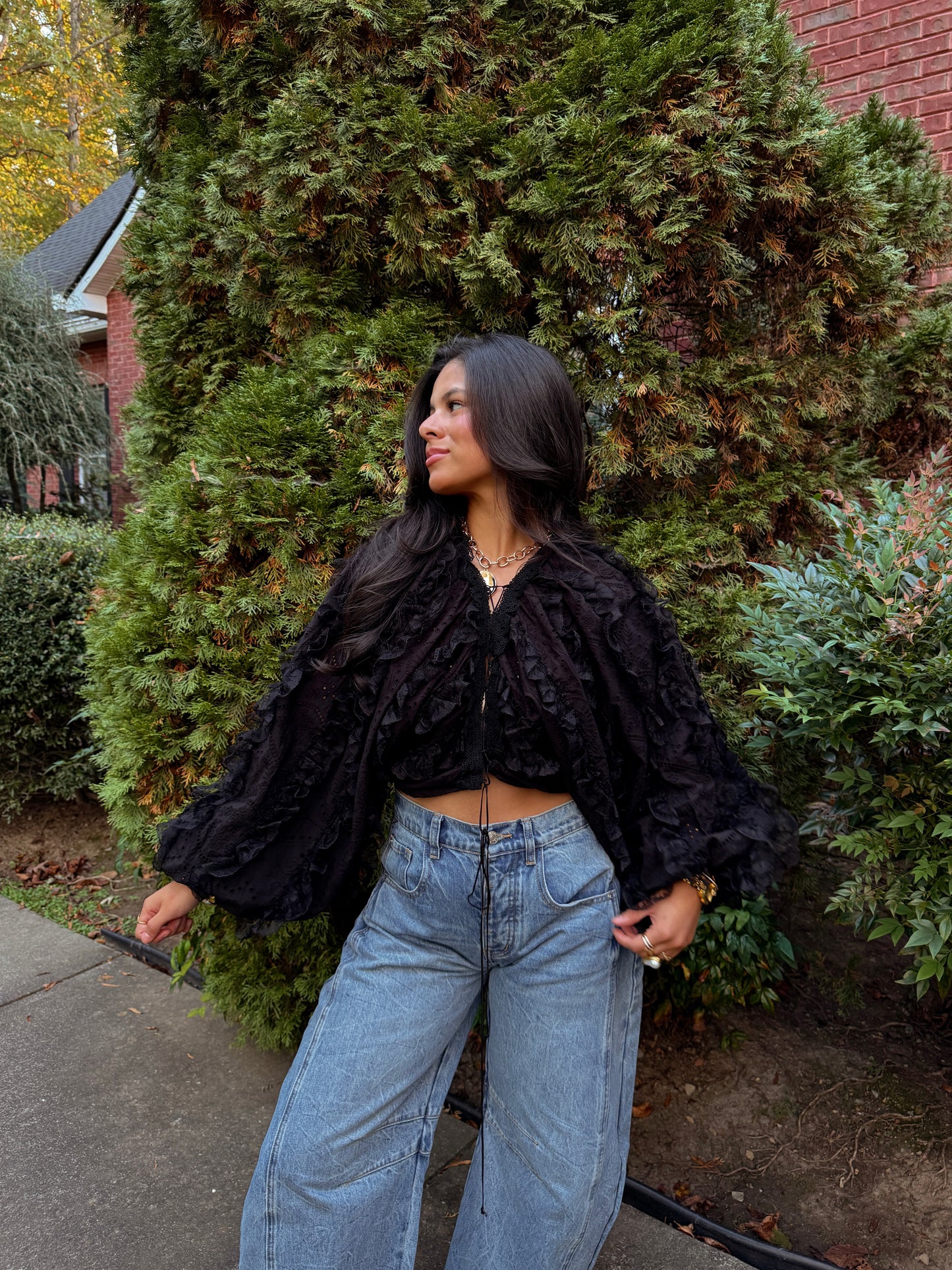 All Eyes On You Statement Top