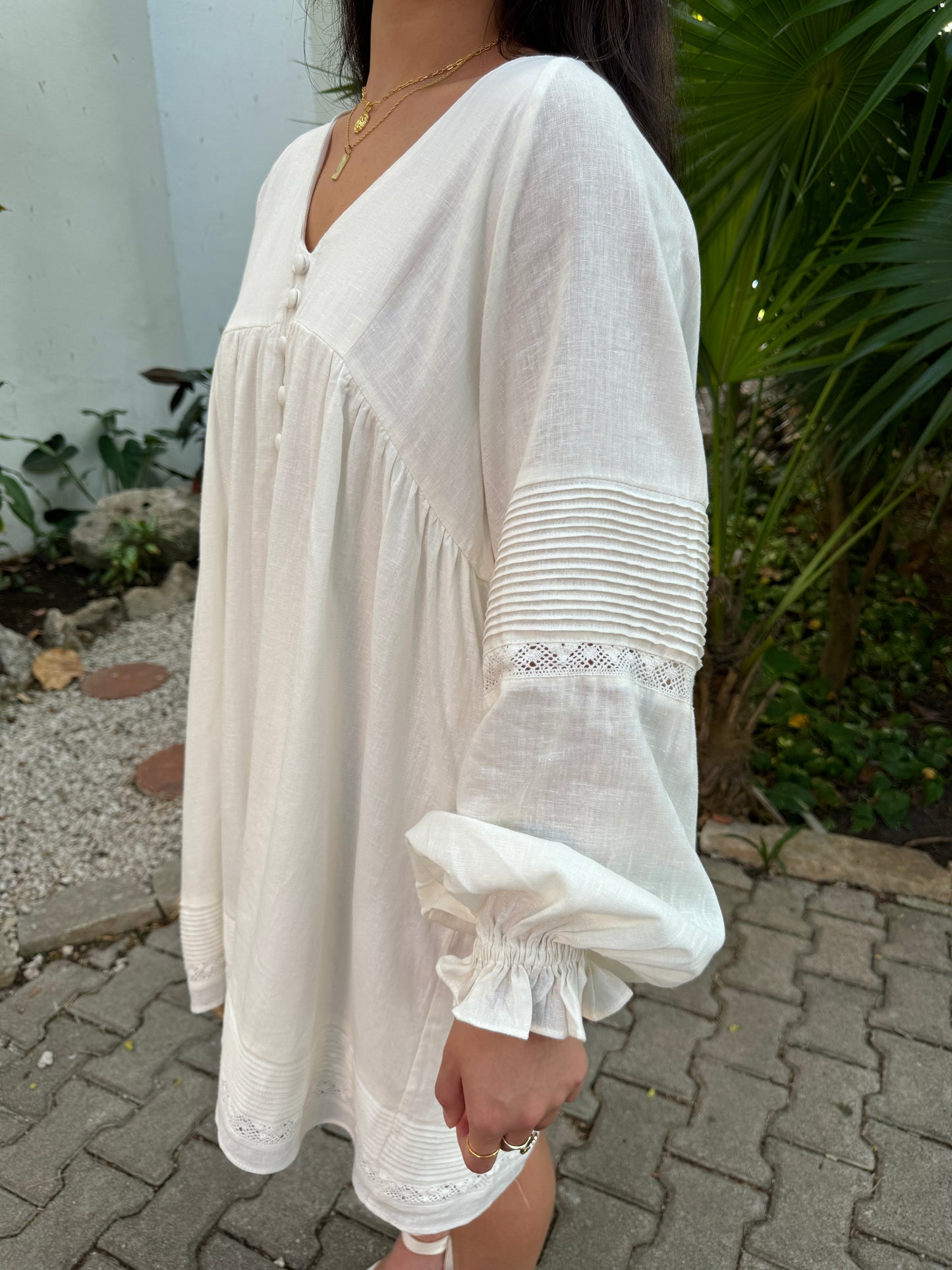 Vintage Charm Off-White Dress