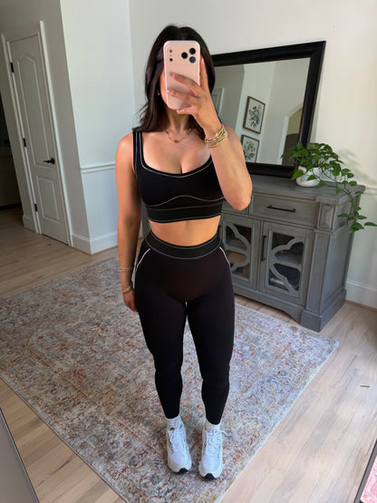 Black Contour Sports Bra