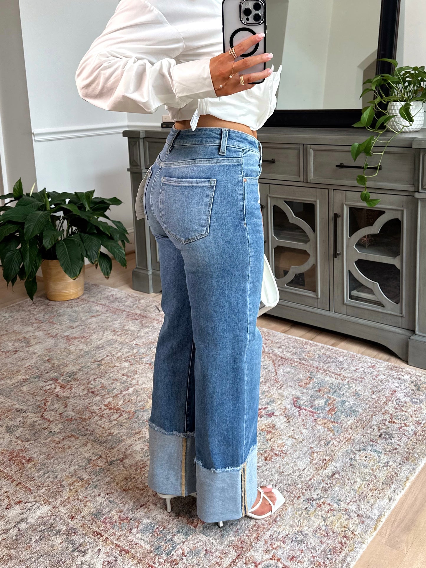 Darling Mid-Rise Wide Cuffed Jeans
