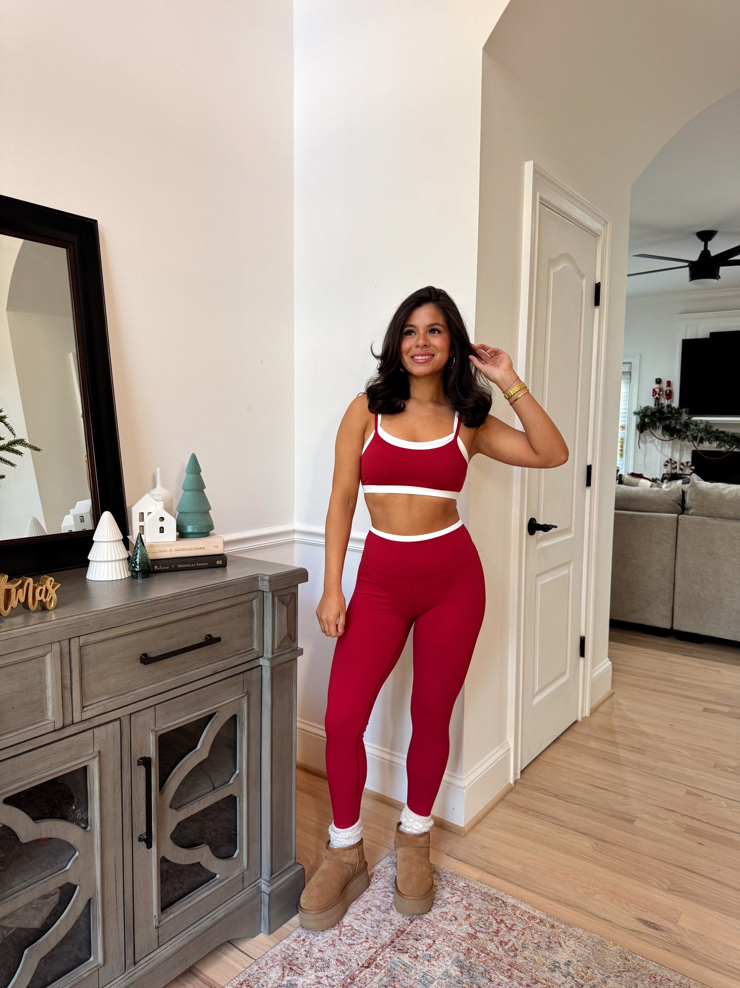 Red & White Layered Active Set