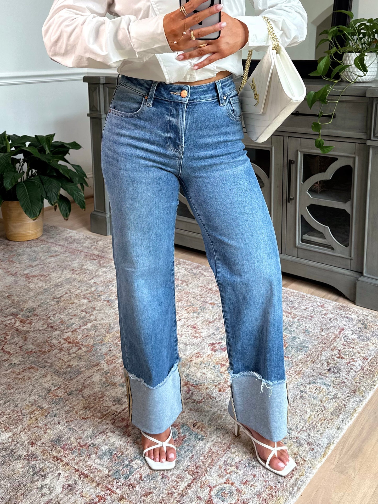 Darling Mid-Rise Wide Cuffed Jeans