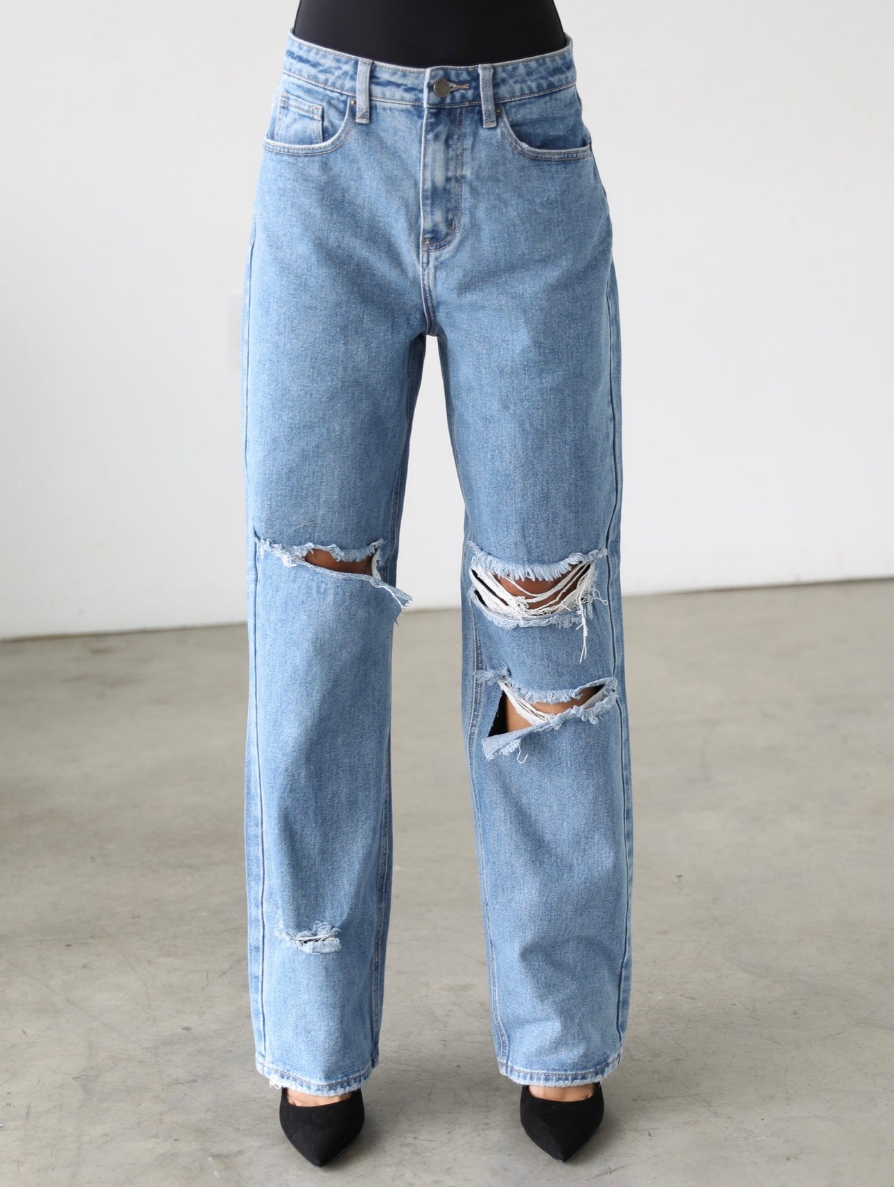 Distressed Wide Leg Jeans